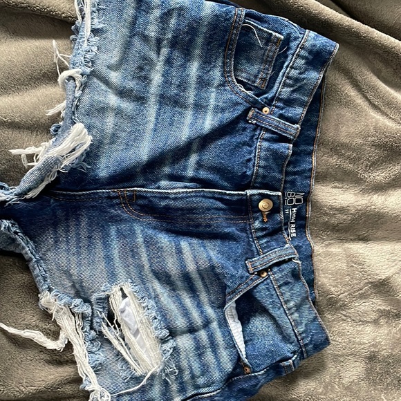 NOBO high rise jean shorts - Picture 1 of 3